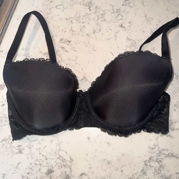 Victoria's Secret Other - Victoria’s Secret Dream Angels Lined Demi Black Lace Bra  32DD (32E)